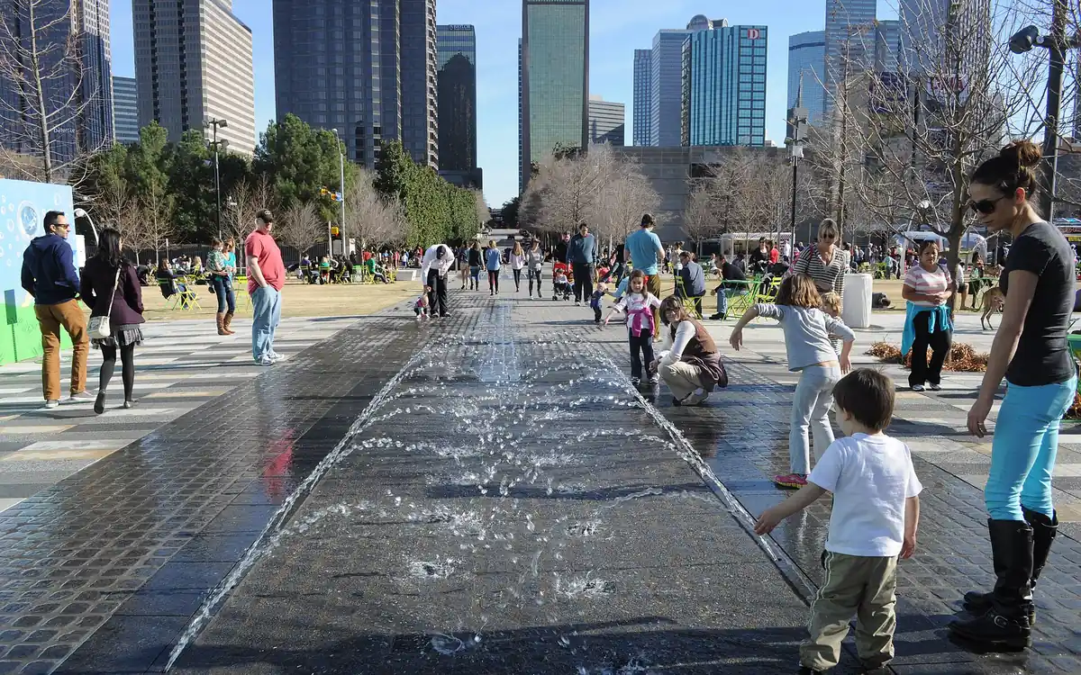 Children playing in the fountains at Klyde Warren Park, Dallas